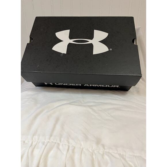 Under Armour UA W Essential Running Shoes Women 6.5 (EU 37.5)  Black New in Box - Picture 4 of 7